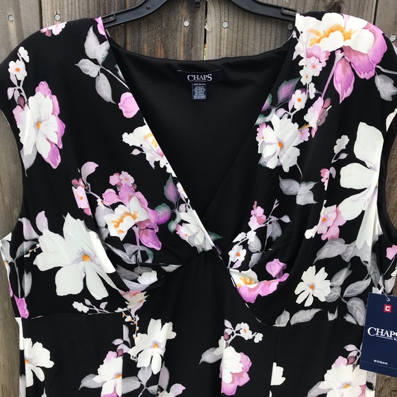 SOLD Chaps Floral Dress - Picture 4 of 7